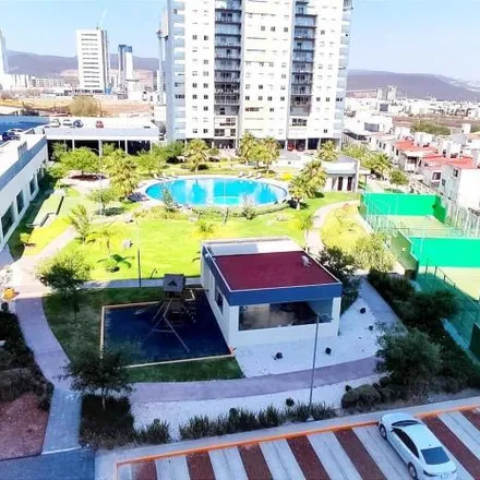 Rent this 4 bed apartment on Calle Marqués de las Amarillas in Hércules, 76144 Querétaro