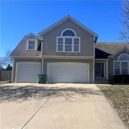 Buy this 4 bed house on 921 Sicklebar Drive in Peculiar, MO 64078