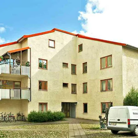 Rent this 4 bed apartment on Kungsgatan 21A in 581 03 Linköping, Sweden