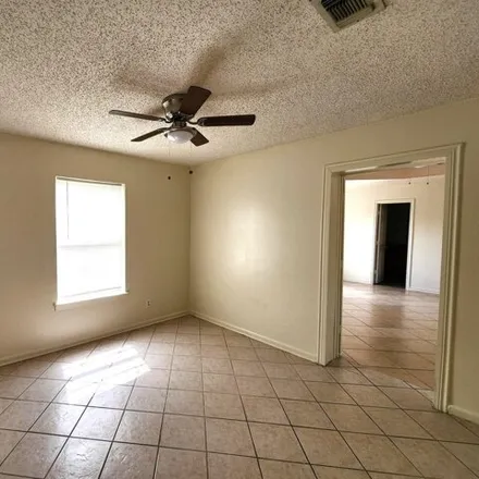 Image 4 - 268 Highland Street, Del Rio, TX 78840, USA - House for rent