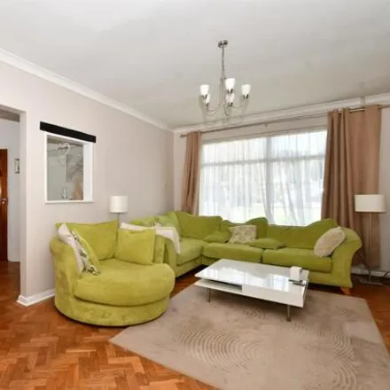 Buy this 5 bed house on 356 Reigate Road in Banstead, KT17 3LY