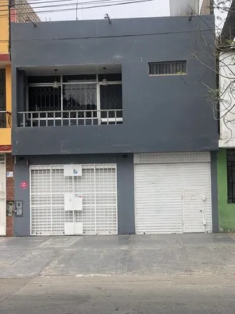 Image 5 - Avenida Los Alisos, San Martín de Porres, Lima Metropolitan Area 15109, Peru - House for sale