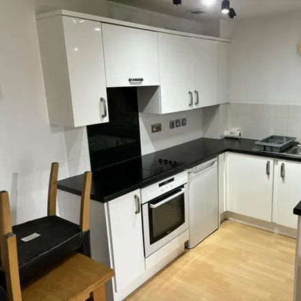 Image 3 - Seager Drive, Cardiff, CF11 7GX, United Kingdom - House for rent