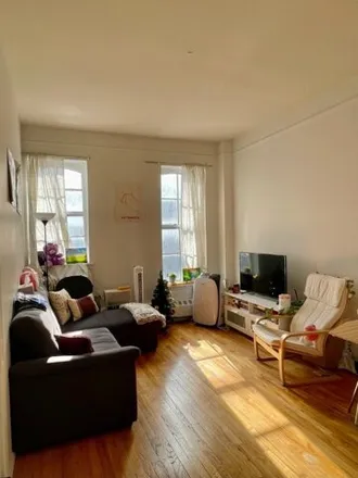 Rent this 1 bed apartment on 1555 2nd Avenue in New York, NY 10028