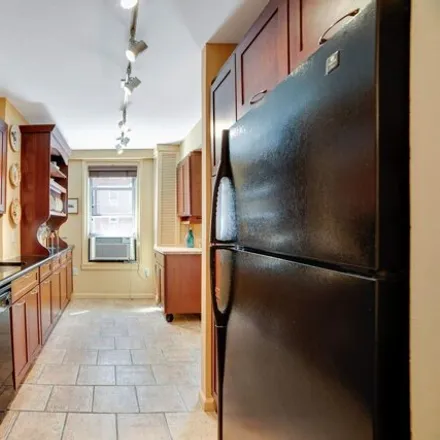 Image 9 - 180 72nd Street, New York, NY 11209, USA - Apartment for sale