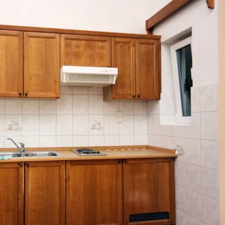 Image 3 - Općina Rogoznica, Šibenik-Knin County, Croatia - Apartment for rent