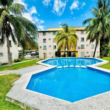 Rent this 3 bed apartment on Calle California in Smz 46, 77506 Cancún