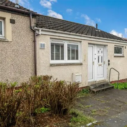 Buy this 1 bed townhouse on Etive Crescent in Cumbernauld, G67 4JD