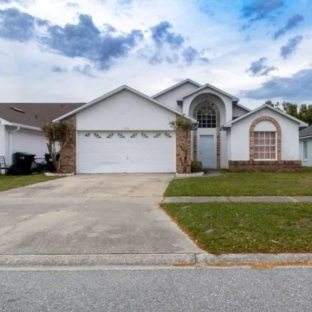 Rent this 3 bed house on 11780 Broad Oak Court in Southchase, Orange County