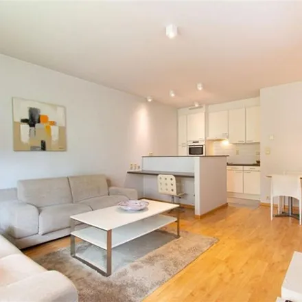 Rent this 1 bed apartment on Avenue des Nénuphars - Waterleliënlaan 30 in 1160 Auderghem - Oudergem, Belgium