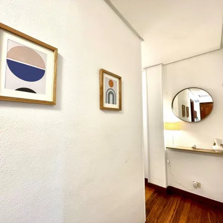 Rent this 5 bed apartment on Paseo Campo Volantín / Campo Volantin pasealekua in 33, 48007 Bilbao