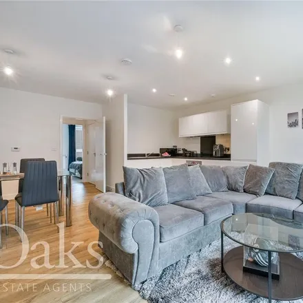 Rent this 1 bed apartment on Lambourne House in Apple Yard, London
