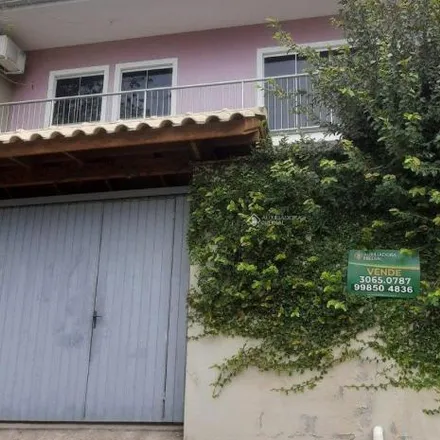 Buy this 3 bed house on Servidão Joana Souza das Chagas in Rio Tavares, Florianópolis - SC