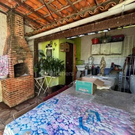 Buy this 5 bed house on Rua Doutor Salomão Vergueiro da Cruz in Piratininga, Niterói - RJ