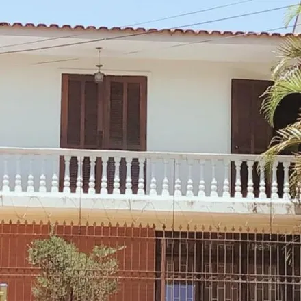 Buy this 3 bed house on Rua João Alencar Guimarães 909 in Santa Quitéria, Curitiba - PR