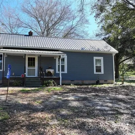 Buy this 2 bed house on 121 Allen Pond Road in Anson County, NC 28170