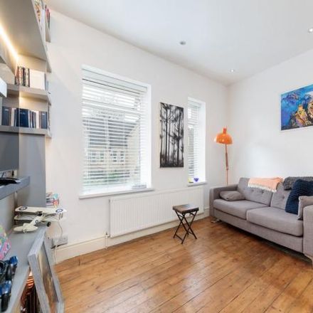 Rent this 1 bed apartment on Giacomo's in Finchley Road, Childs Hill