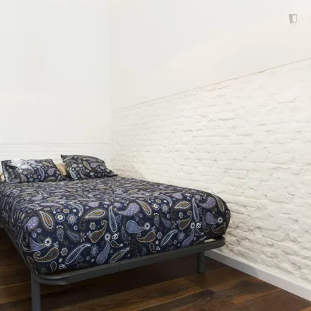 Rent this 2 bed apartment on Carrer de Begur in 08001 Barcelona, Spain