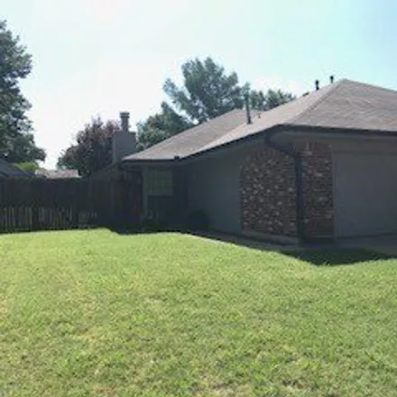 Rent this 2 bed house on 2779 Belknap Avenue in Norman, OK 73072