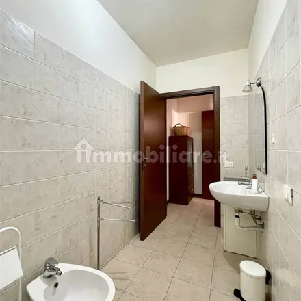 Image 7 - Via Marco Roncioni, 59100 Prato PO, Italy - Apartment for rent