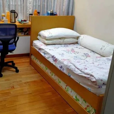 Rent this 1 bed room on 18 Ang Mo Kio Central 3 in Singapore 567749, Singapore