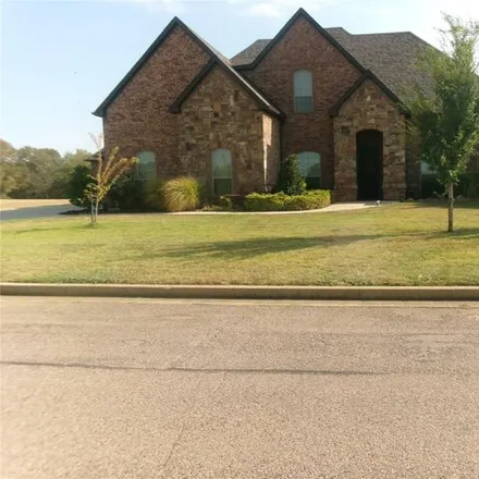 Buy this 5 bed house on Provisional Drive in Durant, OK