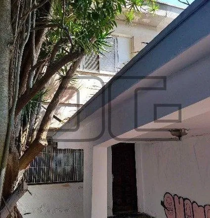 Buy this 2 bed house on Rua Francisco Alves 376 in Boa Vista, São Caetano do Sul - SP