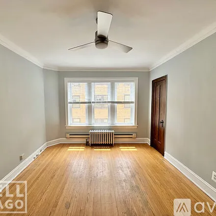 Image 3 - 3815 N Greenview Ave, Unit 3823-2E - Apartment for rent