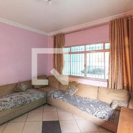 Buy this 4 bed house on Avenida Diogo Antônio Feijó in Jardim das Flòres, Osasco - SP