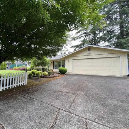 Buy this 3 bed house on 3515 NE 121st Ave in Vancouver, Washington