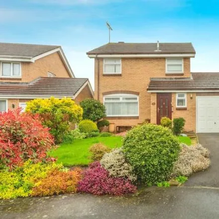 Buy this 3 bed house on Lombardy Avenue in Frankby, CH49 3AE