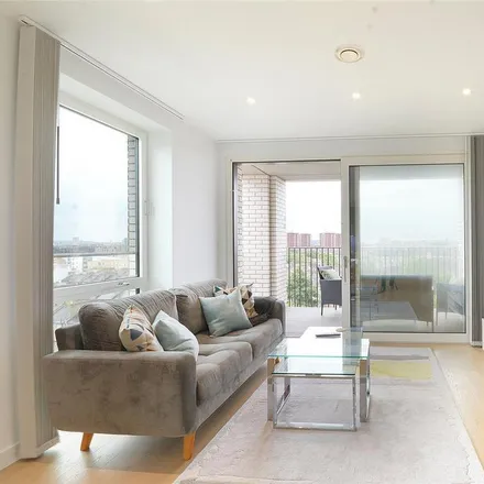 Image 6 - South Garden View, Sayer Street, London, SE17 1FE, United Kingdom - Apartment for rent