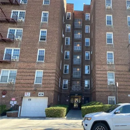 Image 2 - 63-85 Woodhaven Boulevard, New York, NY 11374, USA - Condo for sale