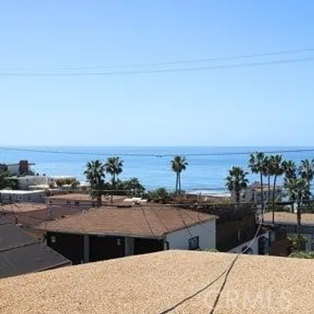 Image 8 - 645 Glenneyre Street, Laguna Beach, CA 92651, USA - Apartment for rent