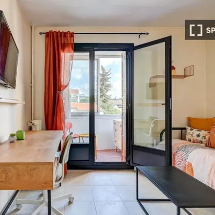 Image 14 - 6 Rue Saint-Jean de Garguier, 13004 Marseille, France - Apartment for rent
