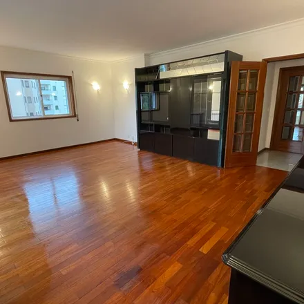 Rent this 2 bed apartment on Lidl in Rua 25 de Abril 180, 4430-094 Vila Nova de Gaia