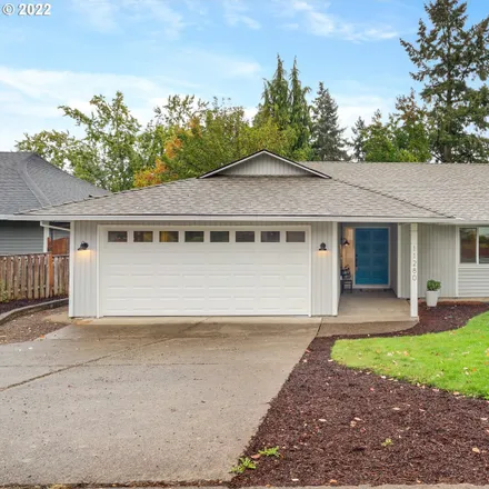 Buy this 3 bed house on 11280 Southwest Viewmount Court in Tigard, OR 97223