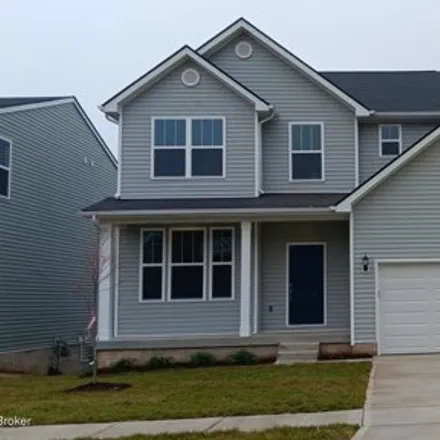 Rent this 3 bed condo on unnamed road in Louisville, KY 40228