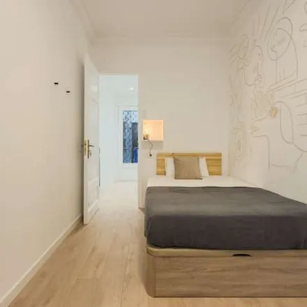 Rent this 8 bed apartment on Via Laietana in 45, 08003 Barcelona
