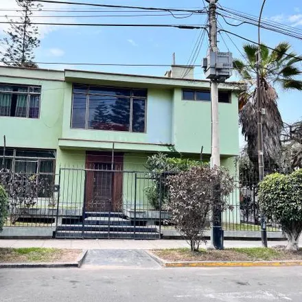Image 2 - Calle Victor Gonzales Olaechea, Miraflores, Lima Metropolitan Area 15048, Peru - House for sale