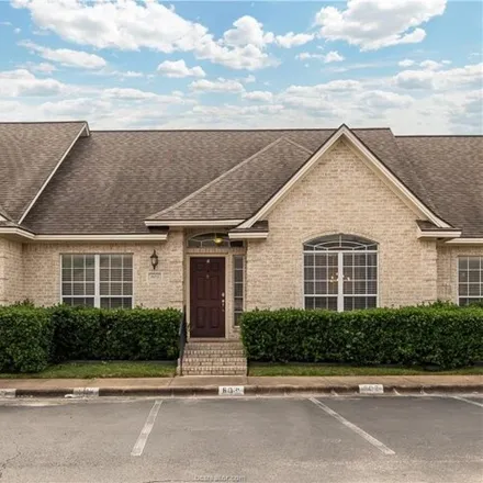 Rent this 3 bed condo on 401 Deacon Drive in College Station, TX 77845