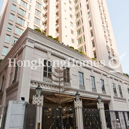 Image 1 - China, Hong Kong, Hong Kong Island, Wan Chai, Shiu Fai Terrace - Apartment for rent