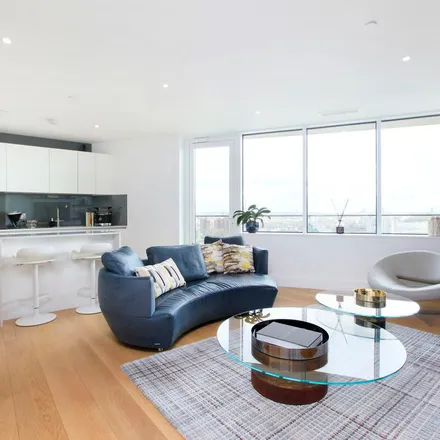 Image 7 - Lombard Wharf, 12 Lombard Road, London, SW11 3GP, United Kingdom - Apartment for rent