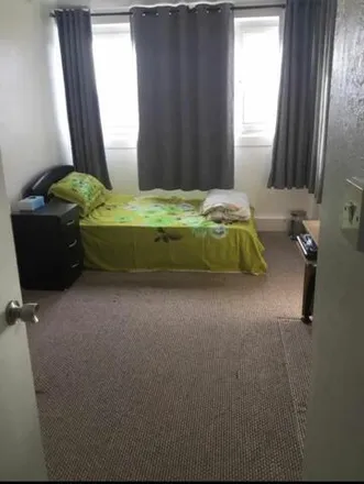 Rent this 1 bed house on Wolffe Gardens in London, E15 4JN