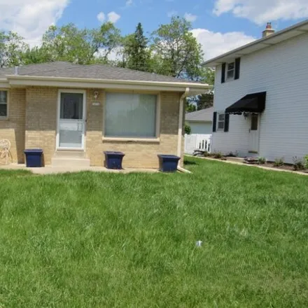 Buy this 3 bed house on 5032 West Layton Avenue in Greenfield, WI 53220
