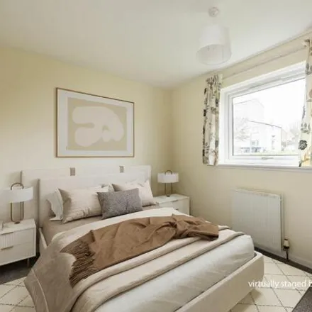 Image 4 - 10-20 Bughtlin Drive, City of Edinburgh, EH12 8UX, United Kingdom - Apartment for sale