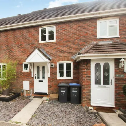 Rent this 2 bed townhouse on 22 The Acorns in Goddards' Green, RH15 8UW