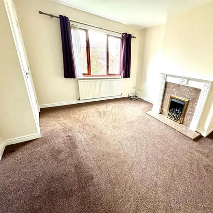 Image 3 - Swallowfields, Middlesbrough, TS8 0UH, United Kingdom - Duplex for rent