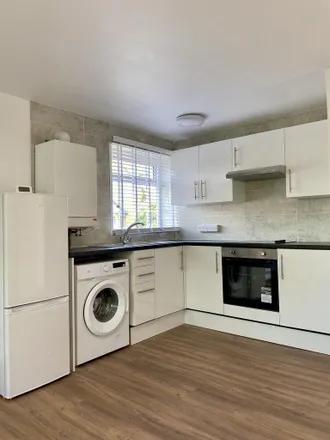 Image 2 - Fullers Cottages, Nightingale Road, London, N22 8PE, United Kingdom - Apartment for rent