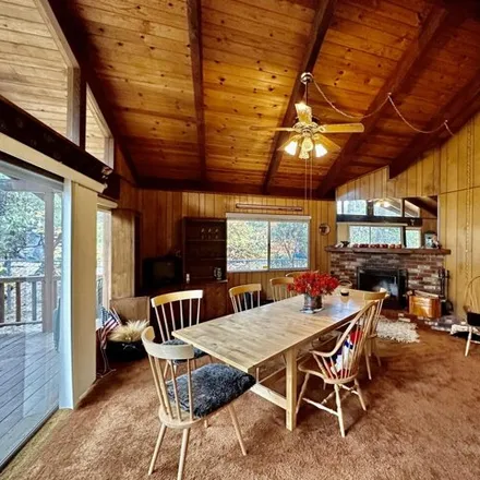 Image 6 - 54399 Live Oak Street, Idyllwild-Pine Cove, Riverside County, CA 92549, USA - House for sale